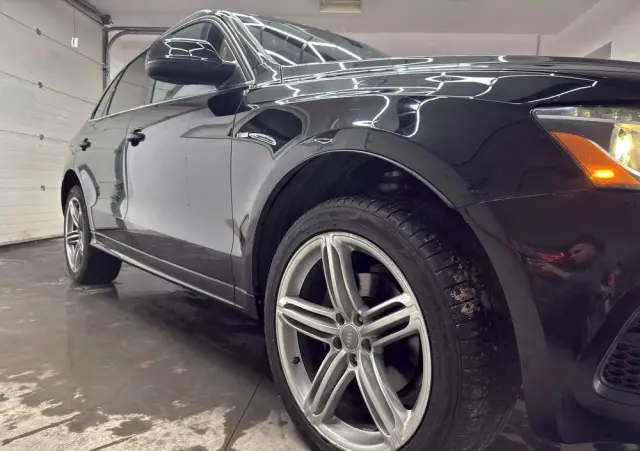 AUDI Q5 3.2 FSI Quattro S tronic