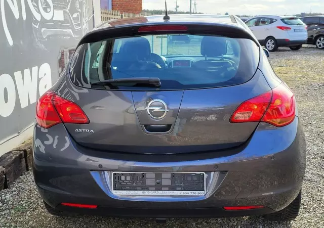 OPEL Astra 