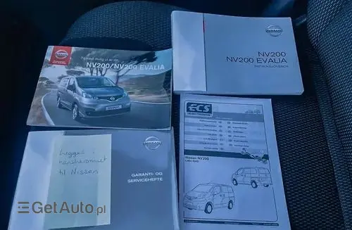 NISSAN NV200 