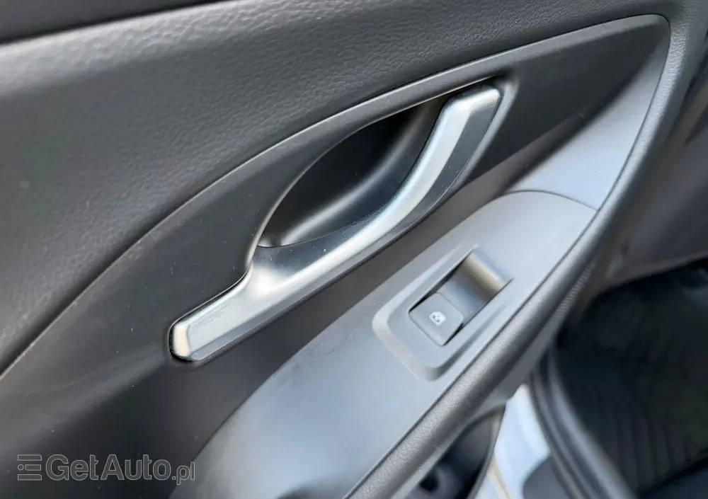 HYUNDAI I30 1.0 T-GDI Modern