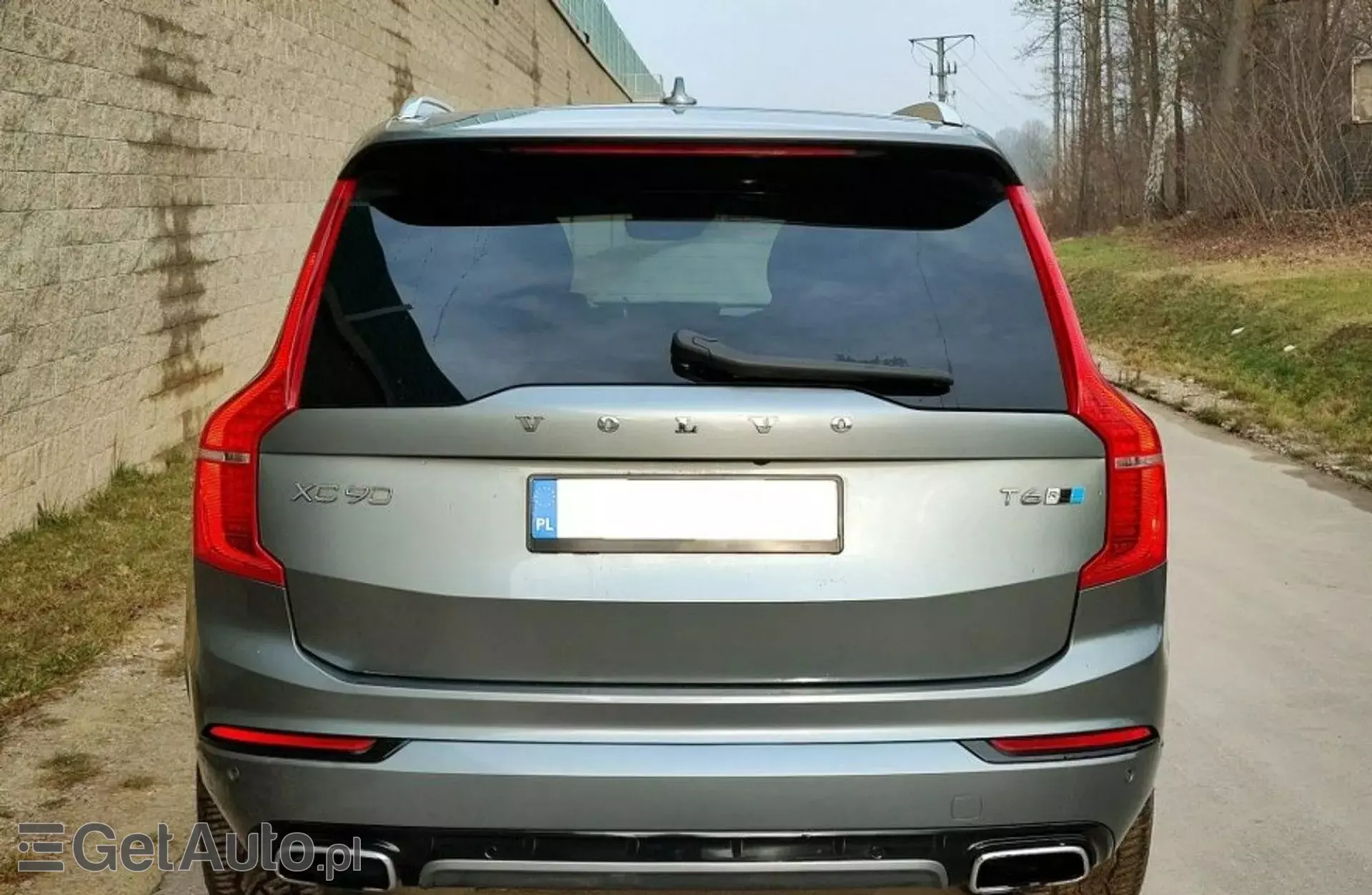 VOLVO XC90 