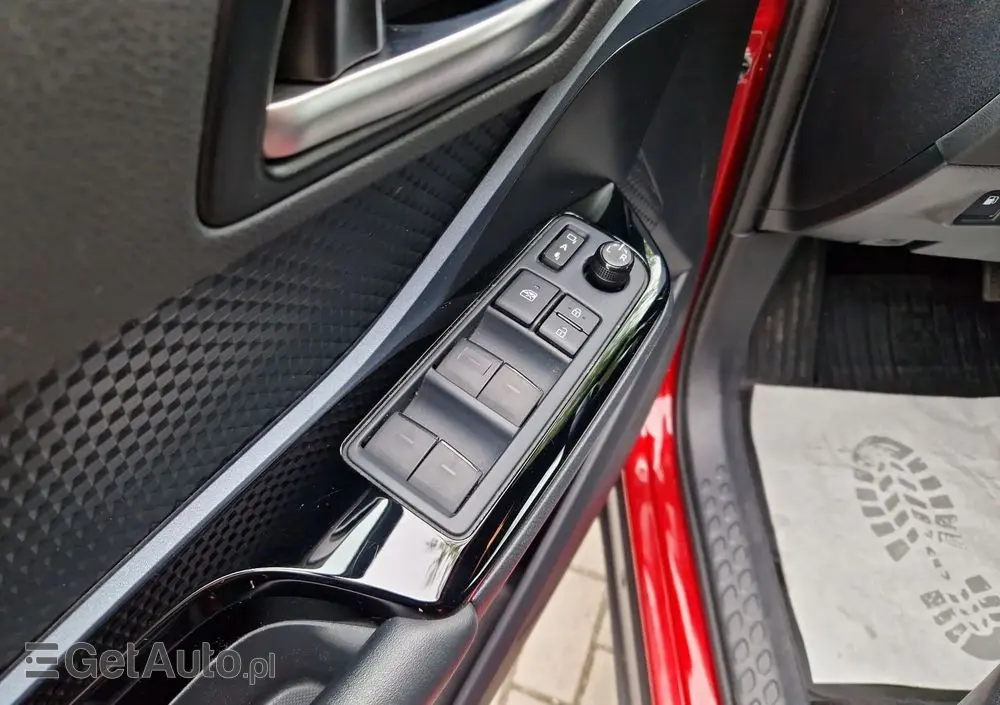 TOYOTA C-HR 1.8 Hybrid Selection