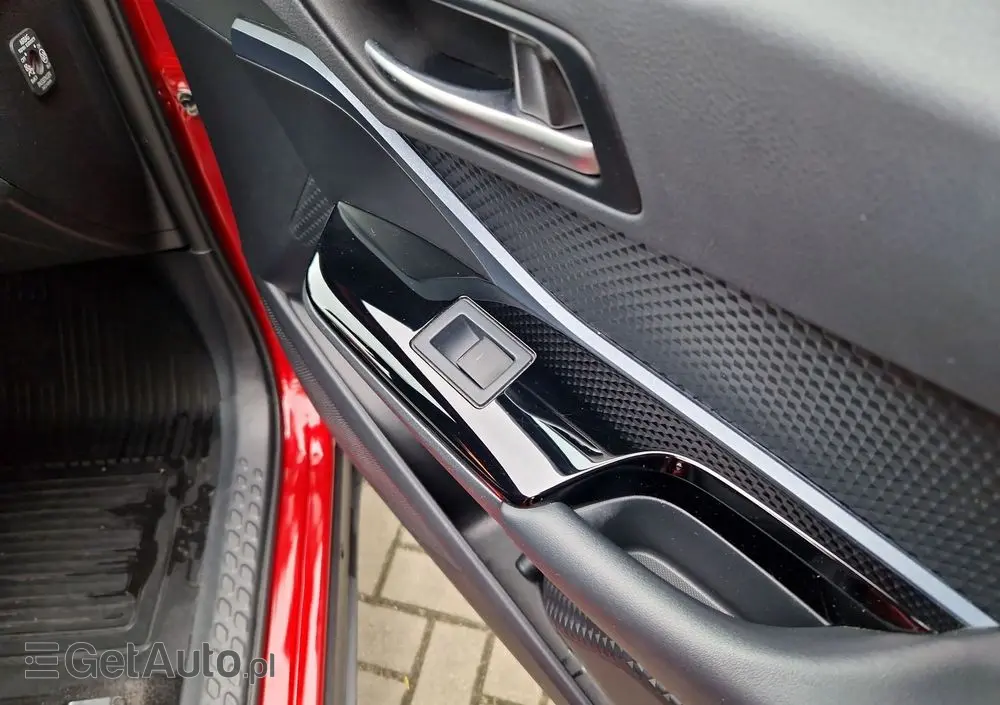 TOYOTA C-HR 1.8 Hybrid Selection