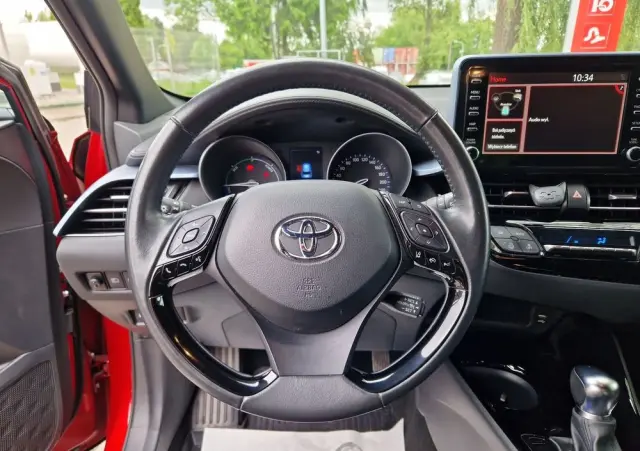 TOYOTA C-HR 1.8 Hybrid Selection