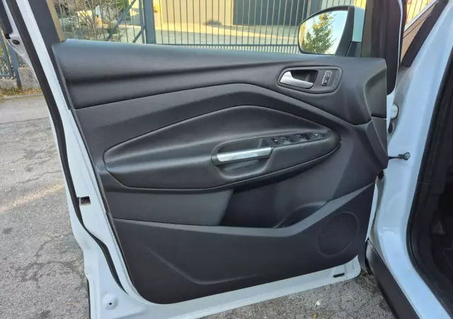 FORD Kuga 2.0 TDCi Titanium