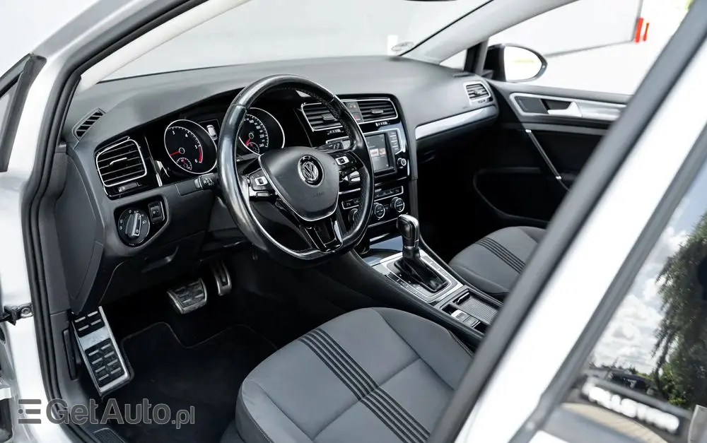 VOLKSWAGEN Golf 2.0 BlueTDI DSG Highline