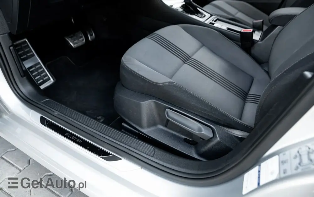 VOLKSWAGEN Golf 2.0 BlueTDI DSG Highline