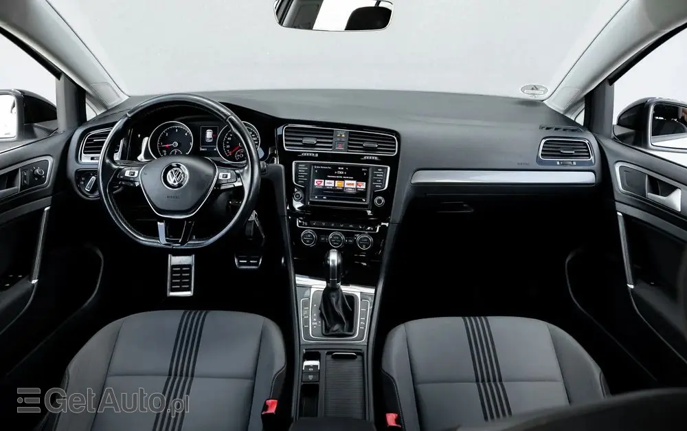 VOLKSWAGEN Golf 2.0 BlueTDI DSG Highline