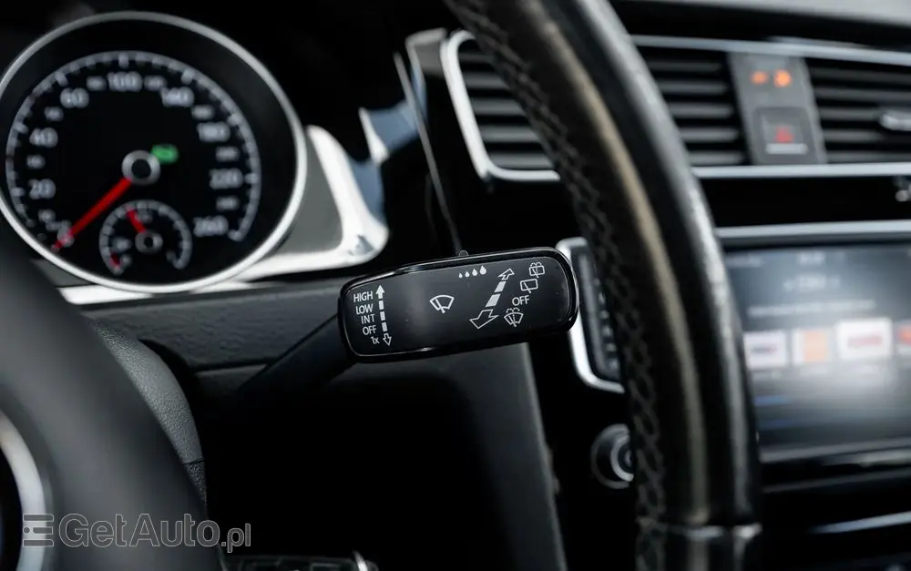 VOLKSWAGEN Golf 2.0 BlueTDI DSG Highline