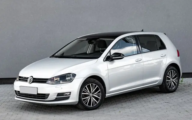 VOLKSWAGEN Golf 2.0 BlueTDI DSG Highline
