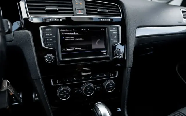 VOLKSWAGEN Golf 2.0 BlueTDI DSG Highline