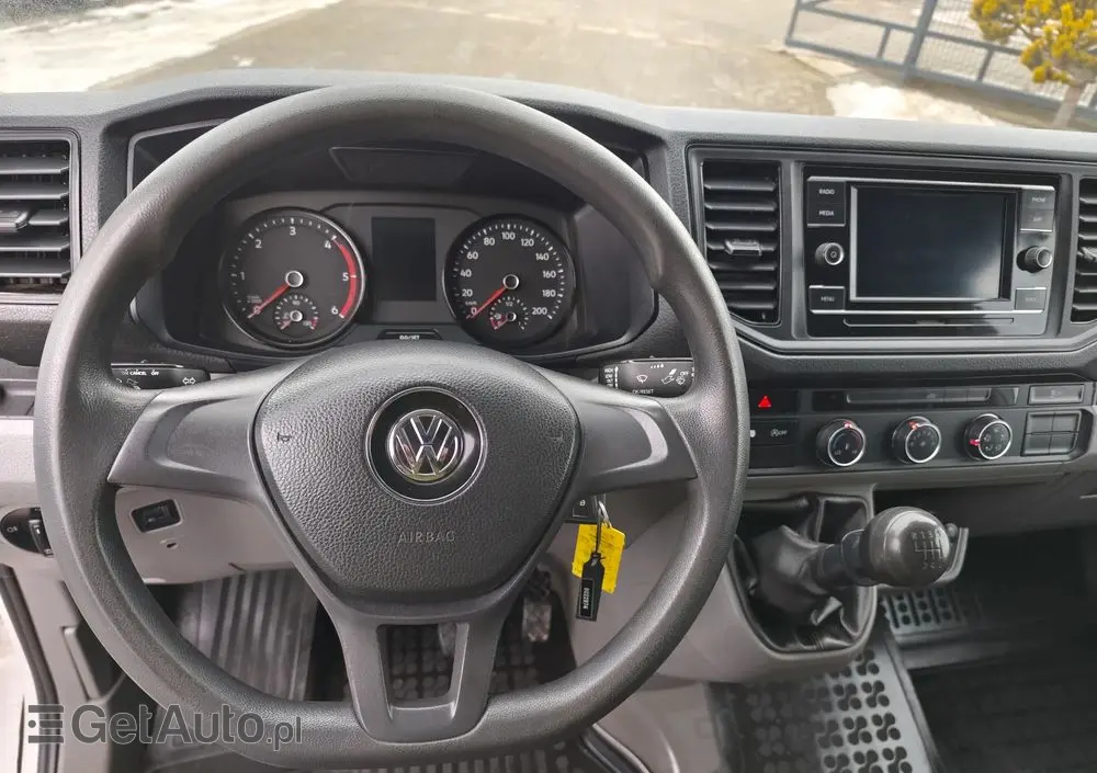VOLKSWAGEN Crafter 