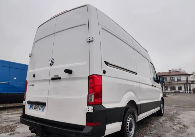 VOLKSWAGEN Crafter 