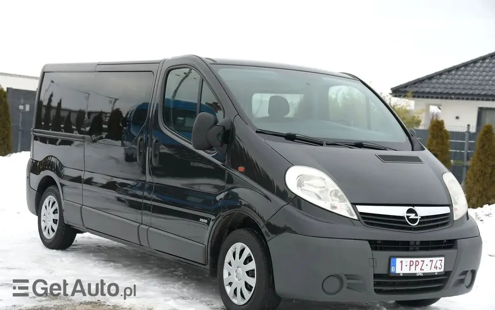 OPEL Vivaro L2H1 2.9t