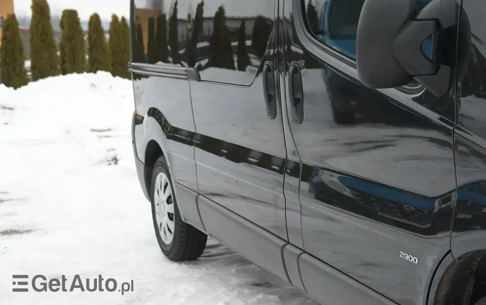 OPEL Vivaro L2H1 2.9t