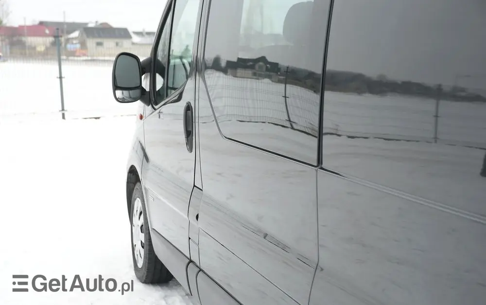 OPEL Vivaro L2H1 2.9t