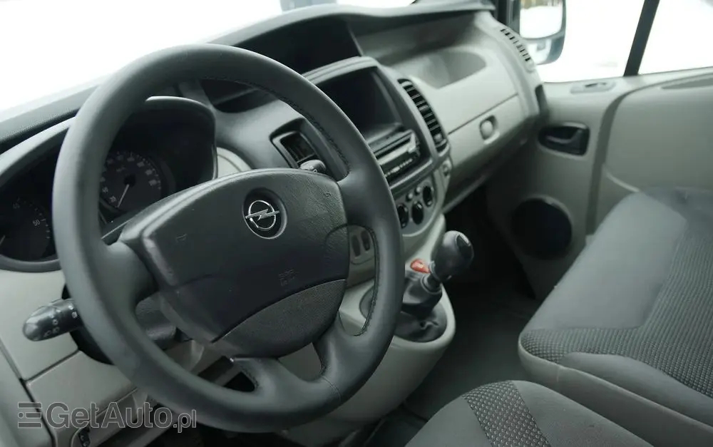 OPEL Vivaro L2H1 2.9t