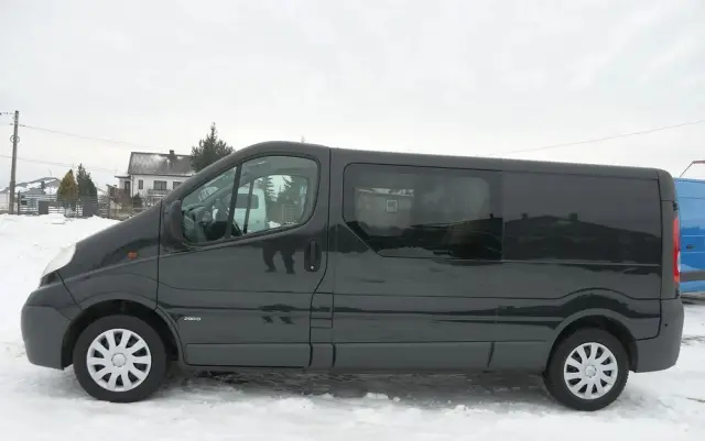 OPEL Vivaro L2H1 2.9t
