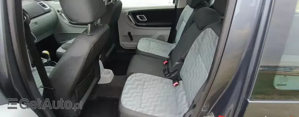 SKODA Roomster 