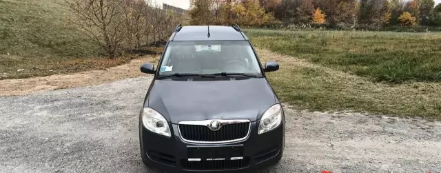 SKODA Roomster 