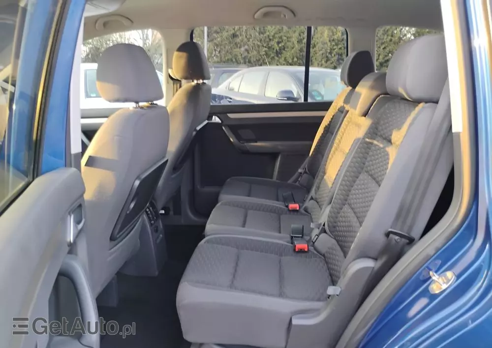 VOLKSWAGEN Touran 1.9 TDI Conceptline