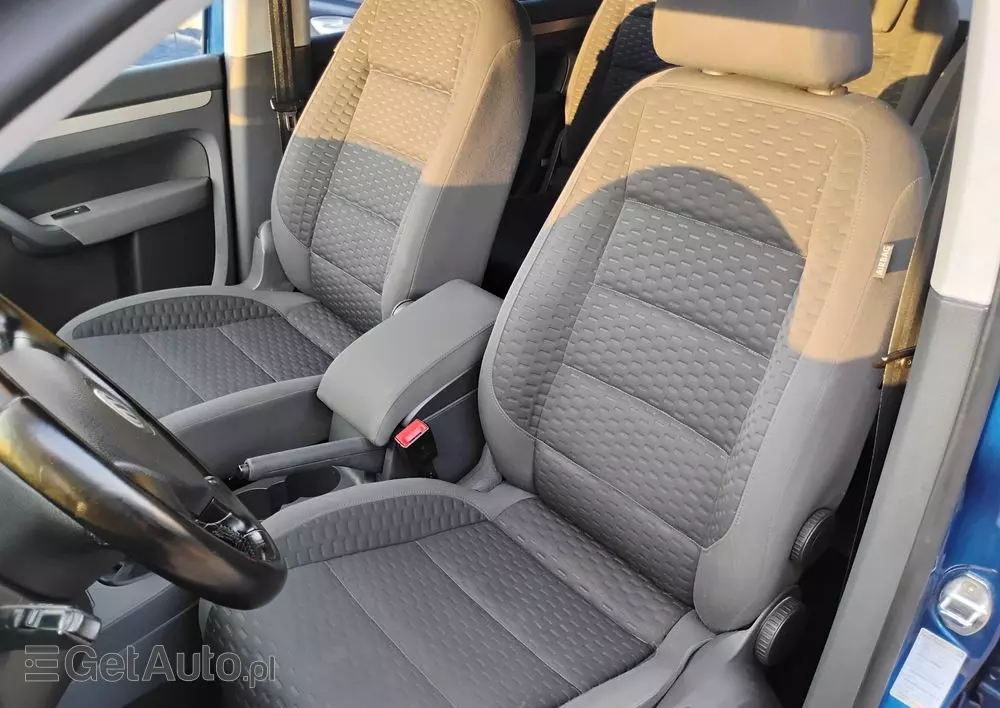 VOLKSWAGEN Touran 1.9 TDI Conceptline