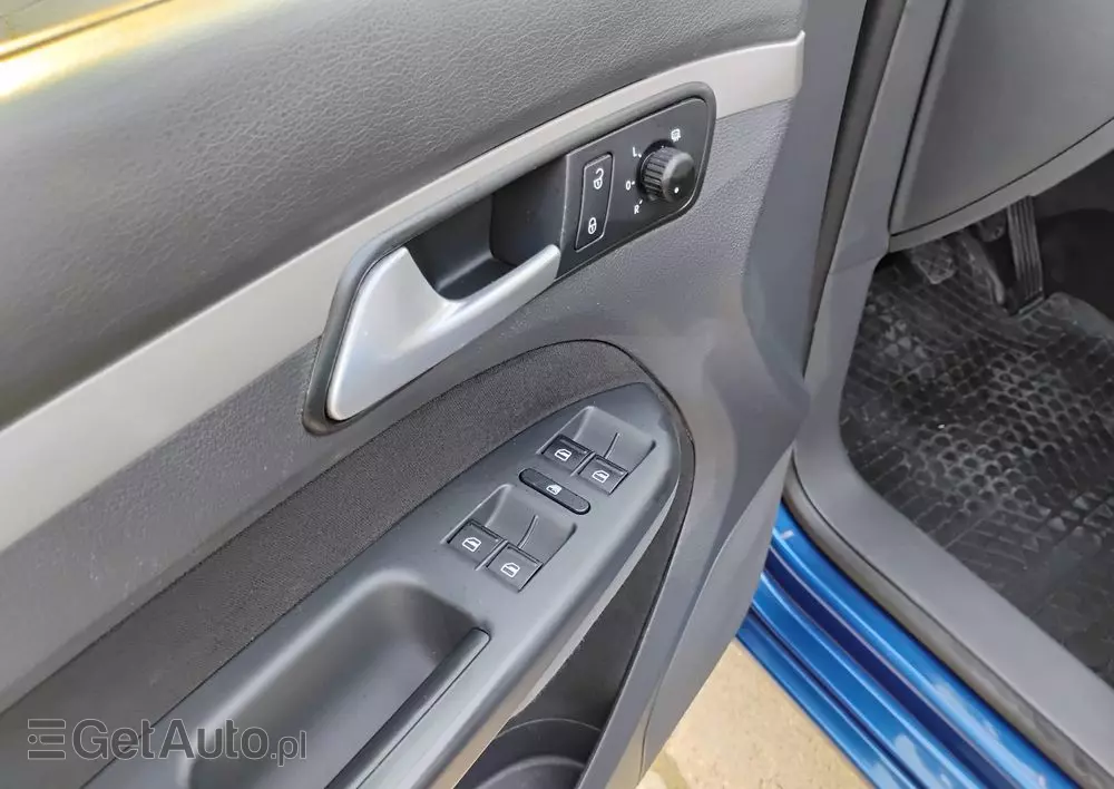 VOLKSWAGEN Touran 1.9 TDI Conceptline