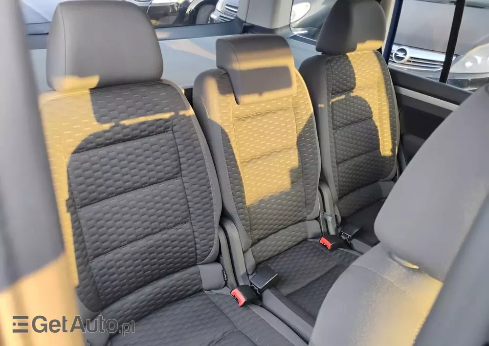 VOLKSWAGEN Touran 1.9 TDI Conceptline