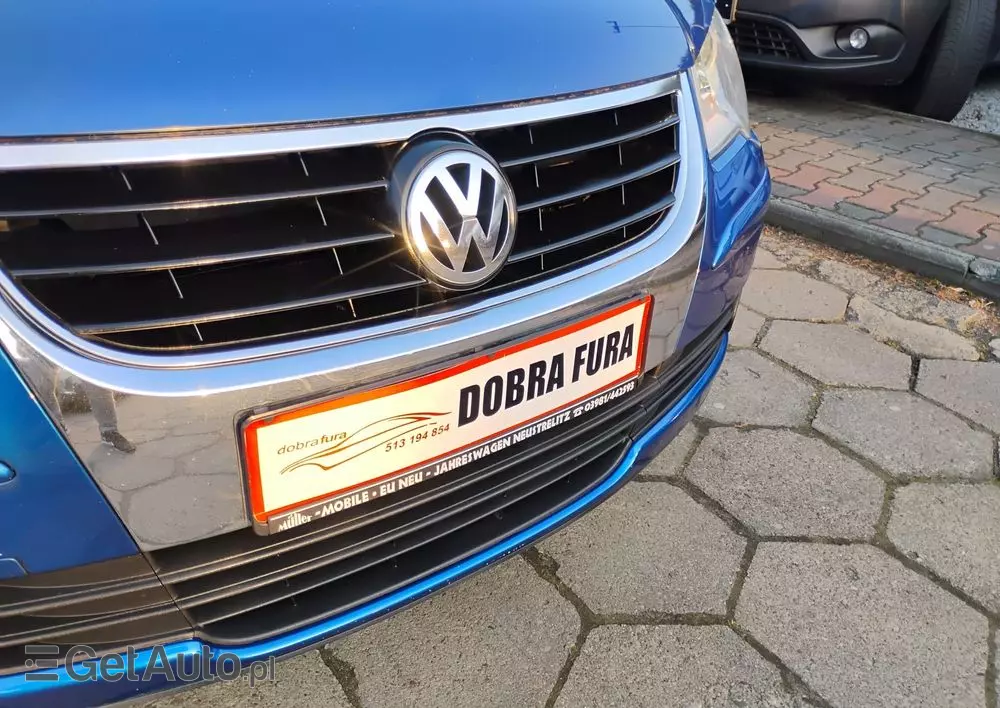 VOLKSWAGEN Touran 1.9 TDI Conceptline