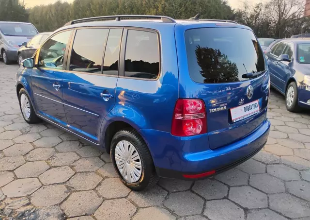 VOLKSWAGEN Touran 1.9 TDI Conceptline