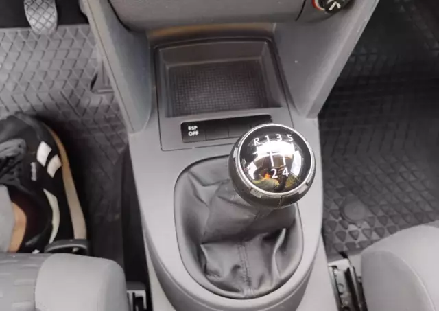 VOLKSWAGEN Touran 1.9 TDI Conceptline