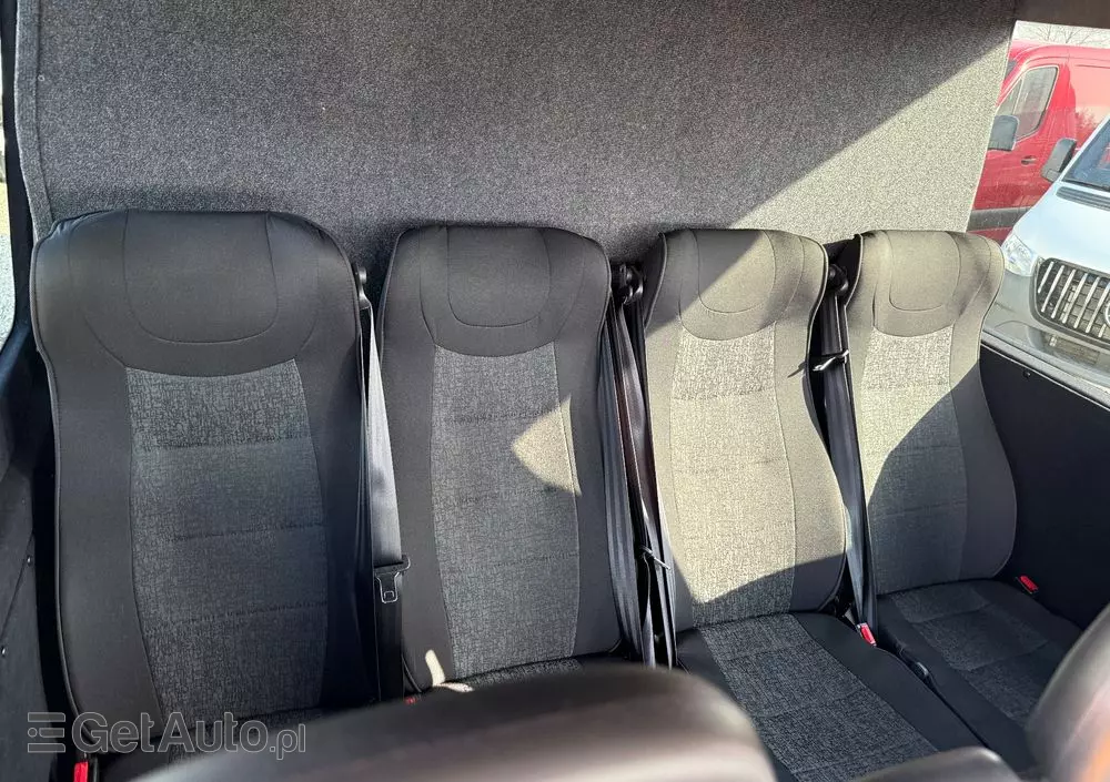 IVECO Brygadówka 7 miejsc/Daily 35-160 V/MAXI/Serwis IVECO/manual/PDC/Kamera 