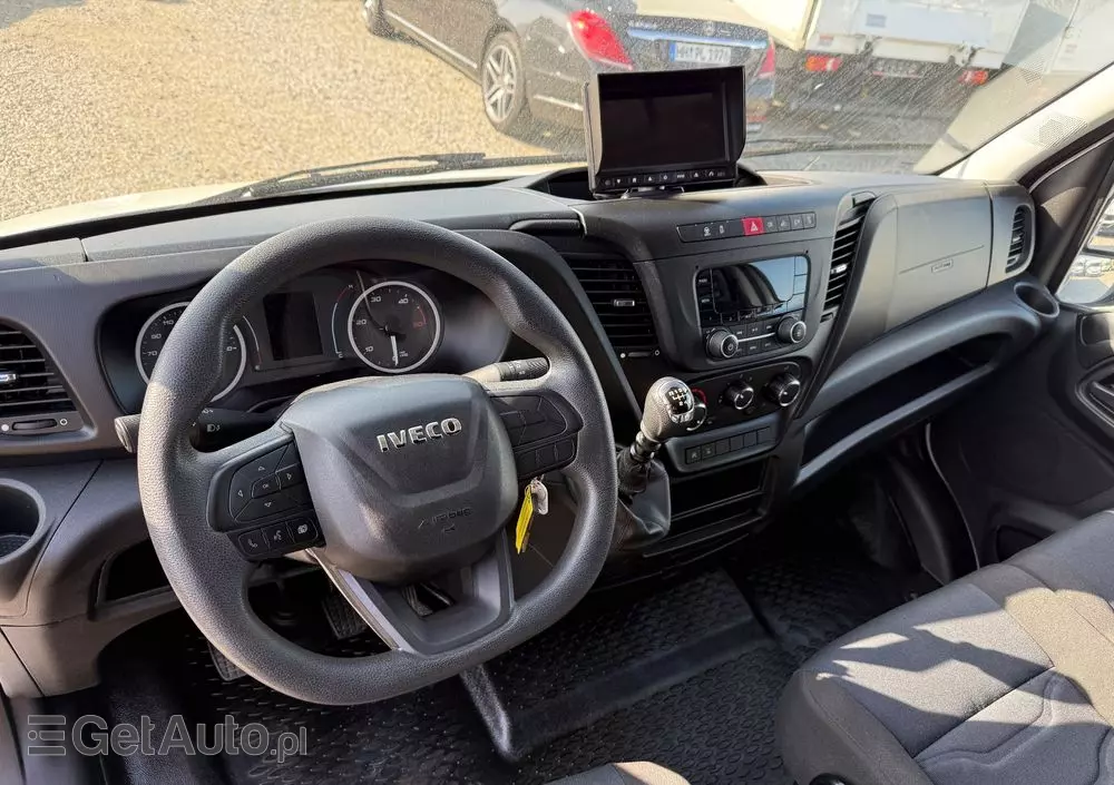 IVECO Brygadówka 7 miejsc/Daily 35-160 V/MAXI/Serwis IVECO/manual/PDC/Kamera 