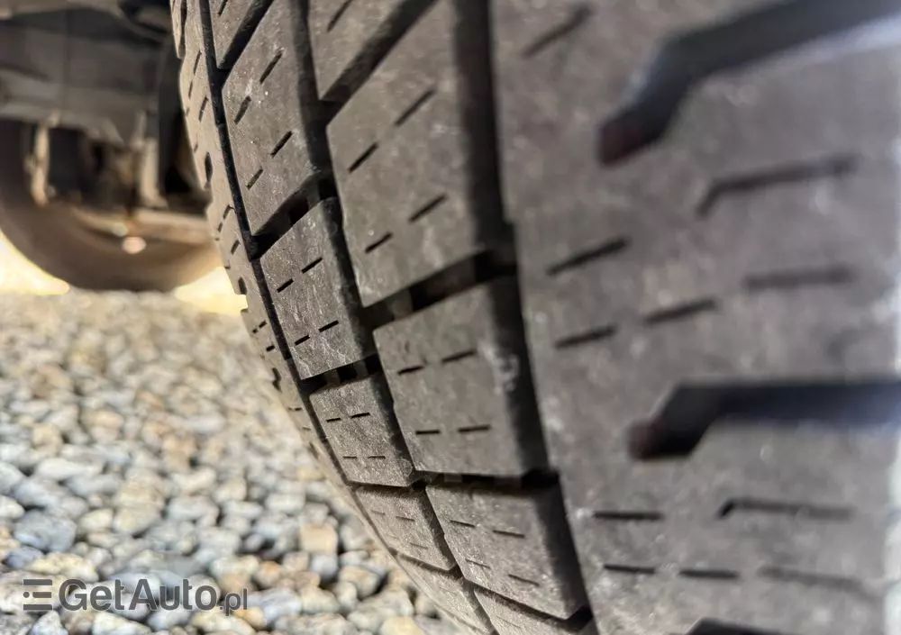 IVECO Brygadówka 7 miejsc/Daily 35-160 V/MAXI/Serwis IVECO/manual/PDC/Kamera 