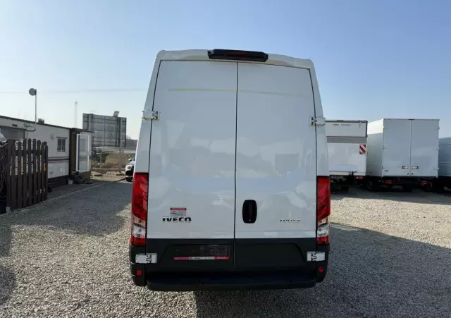 IVECO Brygadówka 7 miejsc/Daily 35-160 V/MAXI/Serwis IVECO/manual/PDC/Kamera 