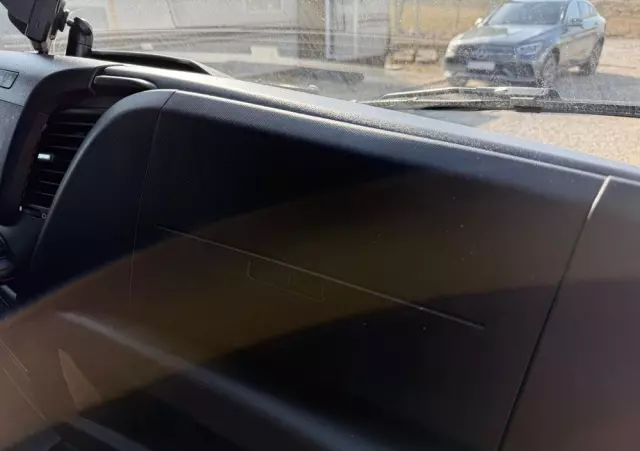 IVECO Brygadówka 7 miejsc/Daily 35-160 V/MAXI/Serwis IVECO/manual/PDC/Kamera 