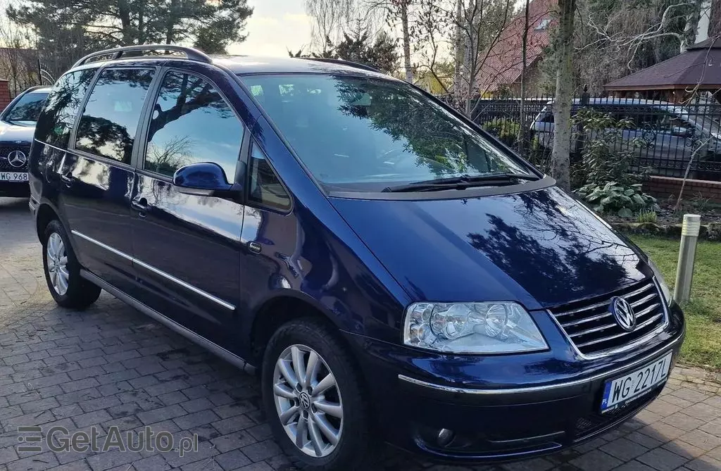 VOLKSWAGEN Sharan 