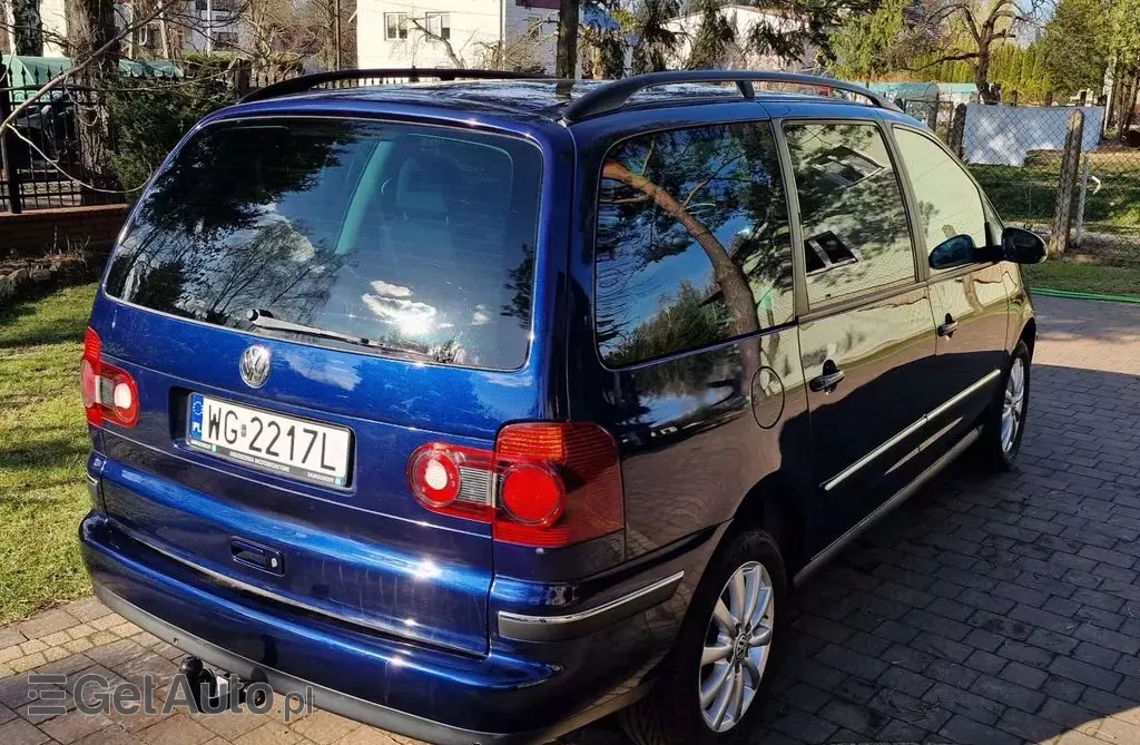 VOLKSWAGEN Sharan 