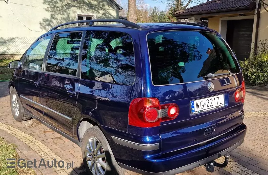 VOLKSWAGEN Sharan 