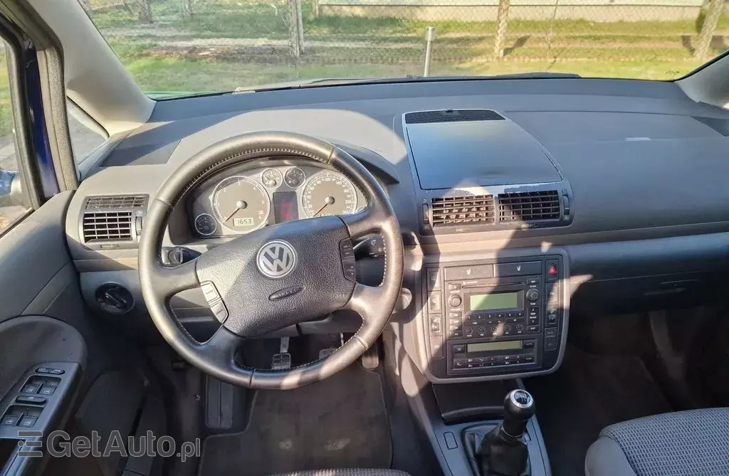 VOLKSWAGEN Sharan 