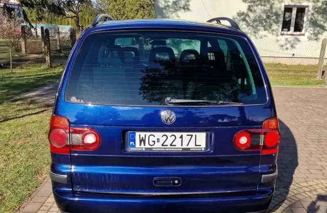 VOLKSWAGEN Sharan 