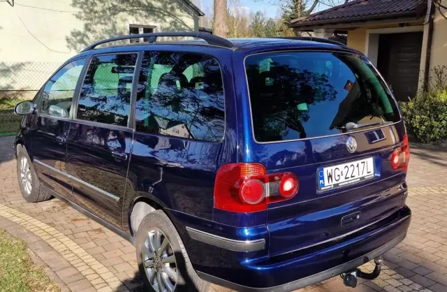 VOLKSWAGEN Sharan 