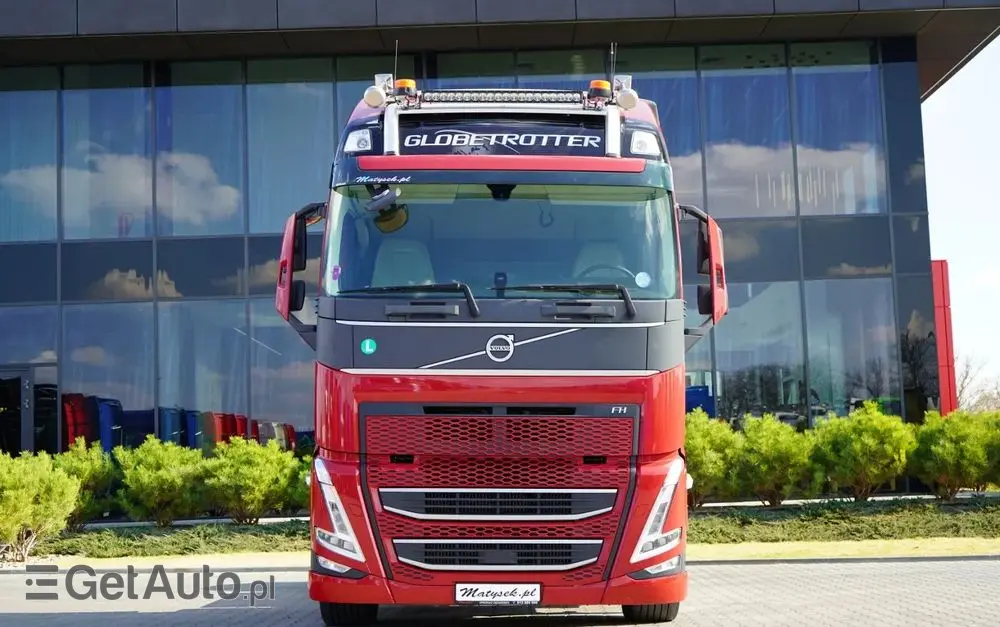 VOLVO FH 500 / XXL / I-SAVE /  LOWDECK / MEGA / KLIMA POSTOJOWA / TV / ALUFELGI / PO KONTRAKCIE SERWISOWYM 