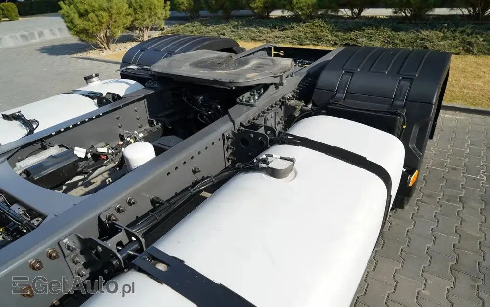 VOLVO FH 500 / XXL / I-SAVE /  LOWDECK / MEGA / KLIMA POSTOJOWA / TV / ALUFELGI / PO KONTRAKCIE SERWISOWYM 