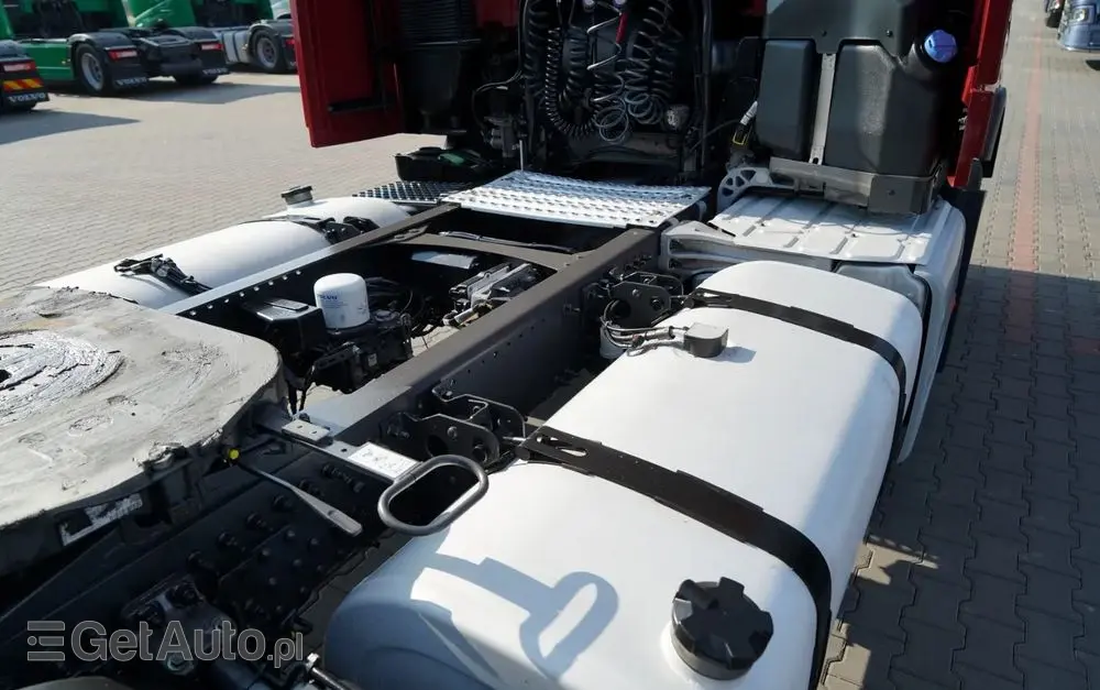 VOLVO FH 500 / XXL / I-SAVE /  LOWDECK / MEGA / KLIMA POSTOJOWA / TV / ALUFELGI / PO KONTRAKCIE SERWISOWYM 