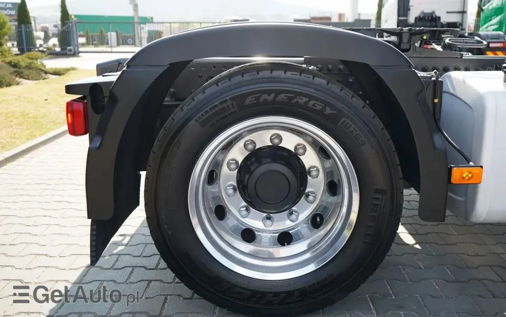 VOLVO FH 500 / XXL / I-SAVE /  LOWDECK / MEGA / KLIMA POSTOJOWA / TV / ALUFELGI / PO KONTRAKCIE SERWISOWYM 