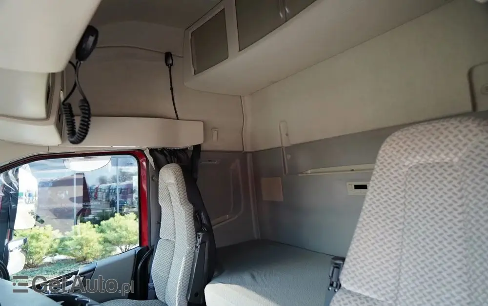 VOLVO FH 500 / XXL / I-SAVE /  LOWDECK / MEGA / KLIMA POSTOJOWA / TV / ALUFELGI / PO KONTRAKCIE SERWISOWYM 