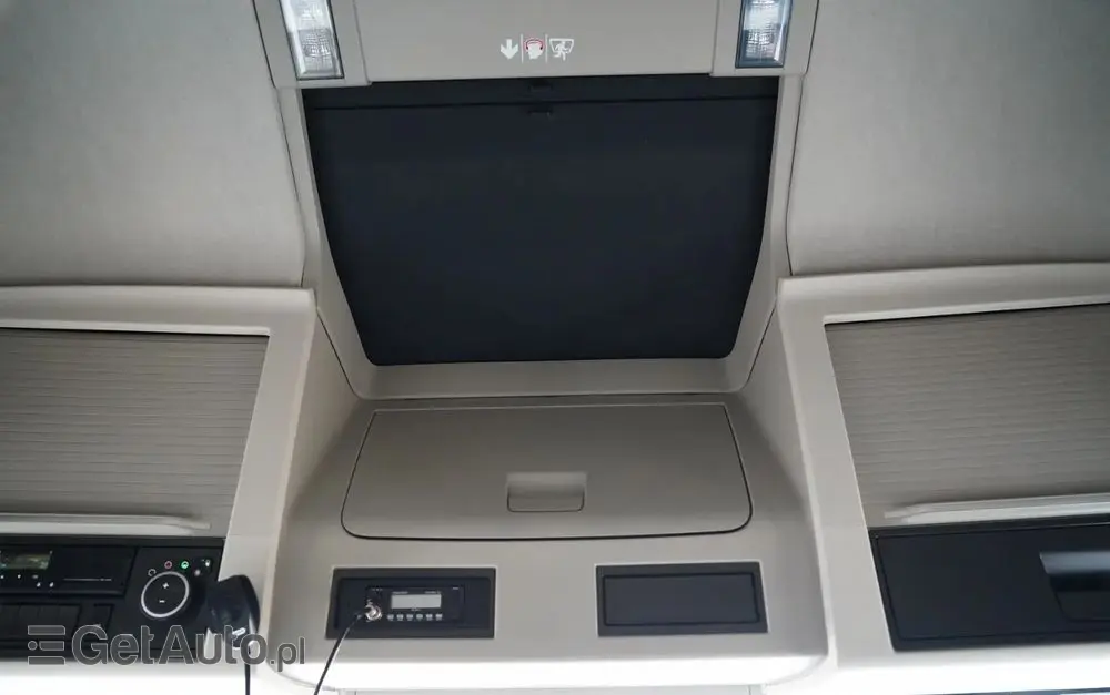 VOLVO FH 500 / XXL / I-SAVE /  LOWDECK / MEGA / KLIMA POSTOJOWA / TV / ALUFELGI / PO KONTRAKCIE SERWISOWYM 