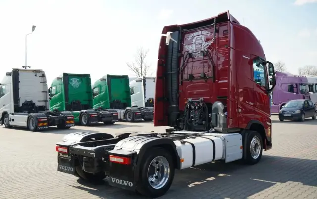 VOLVO FH 500 / XXL / I-SAVE /  LOWDECK / MEGA / KLIMA POSTOJOWA / TV / ALUFELGI / PO KONTRAKCIE SERWISOWYM 