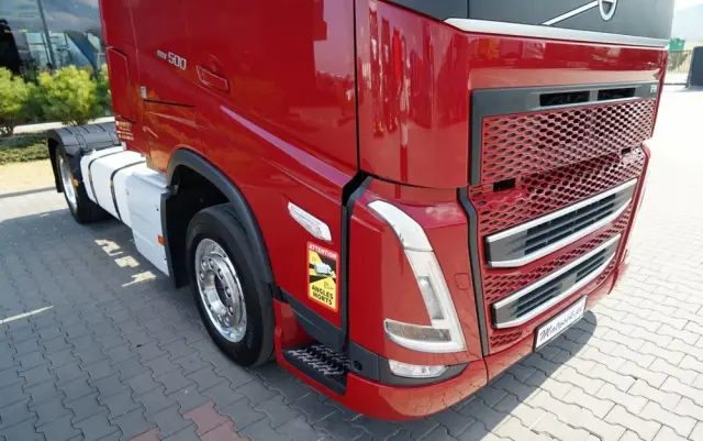 VOLVO FH 500 / XXL / I-SAVE /  LOWDECK / MEGA / KLIMA POSTOJOWA / TV / ALUFELGI / PO KONTRAKCIE SERWISOWYM 